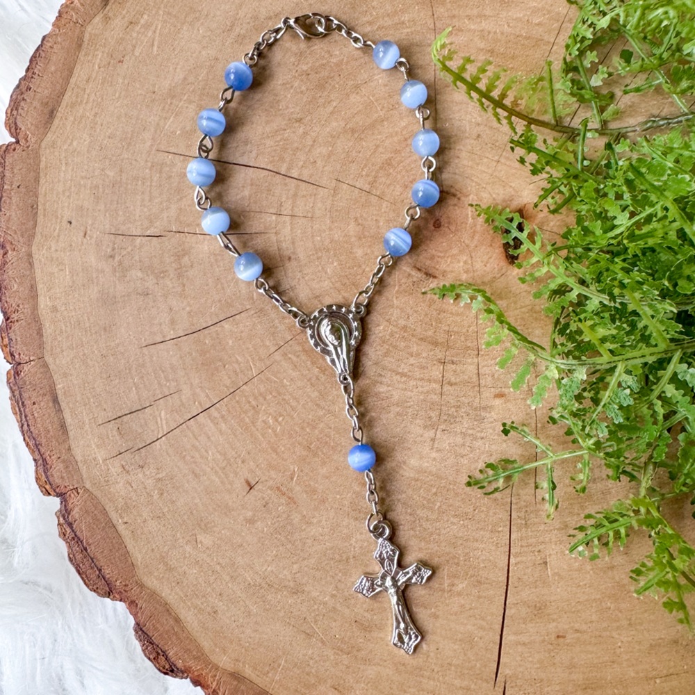 Vintage Madonna & Child Crown Blue Cats Eye Beads Rosary Bracelet Silver Italy